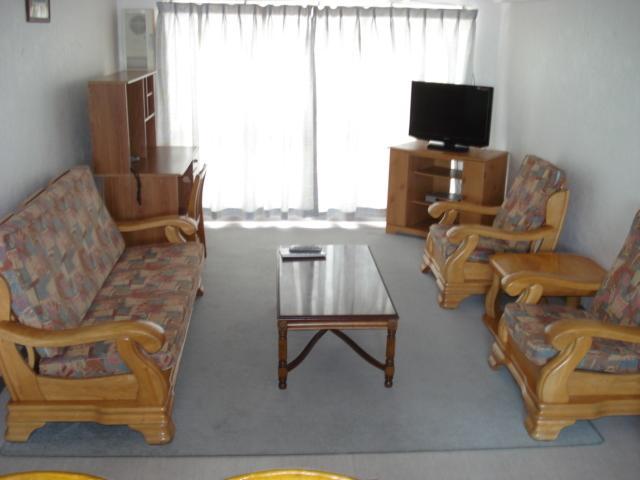 Eagle Lodge Чатан Стая снимка